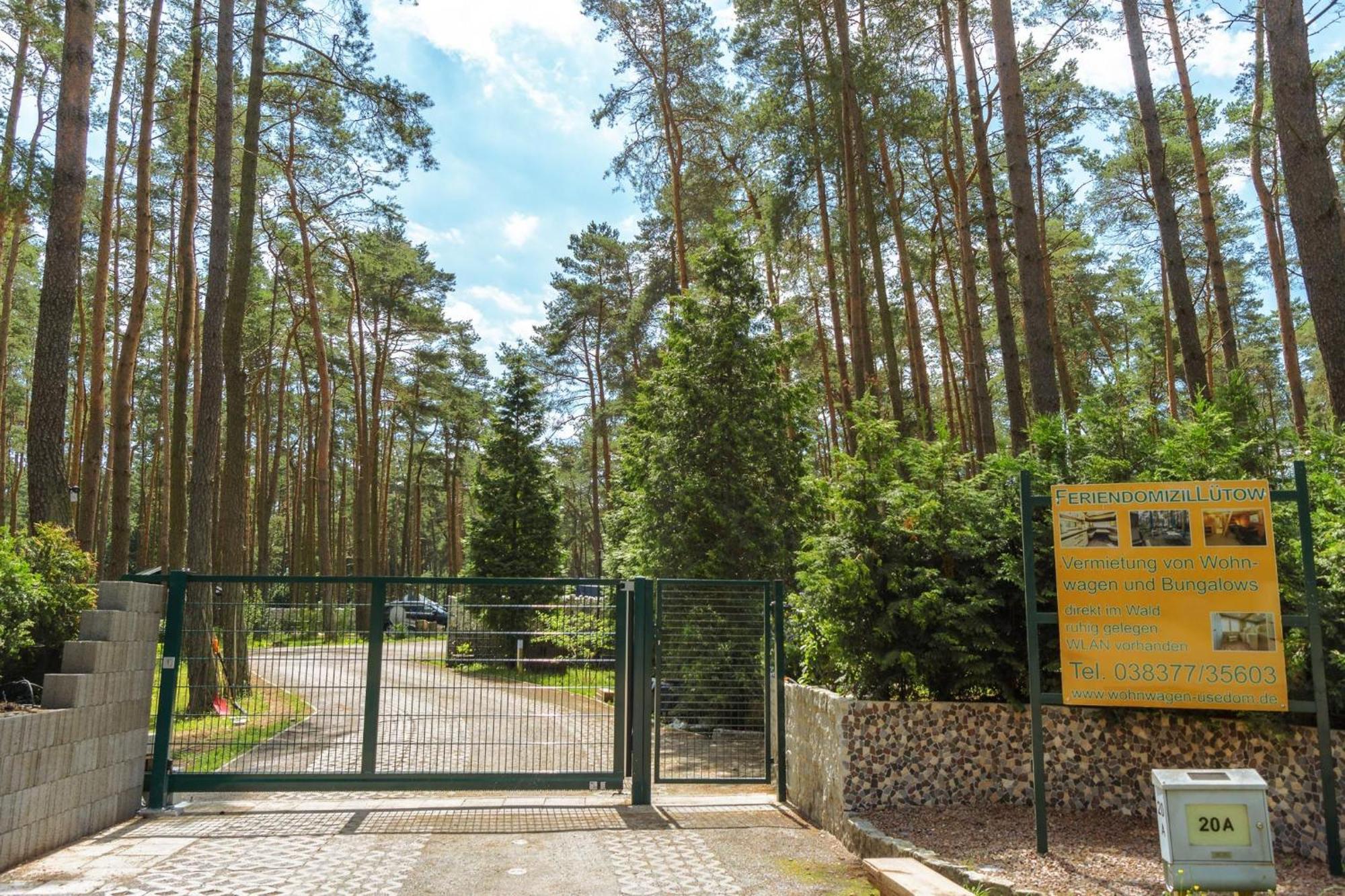 Urlaub Im Wohnwagen Mitten Im Wald * Lutow